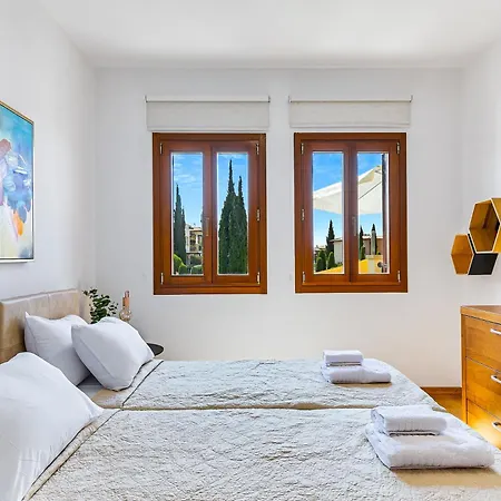 Aphrodite Hills Pool View 2 Bed Flat Bf12