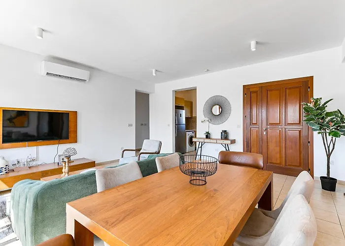 Aphrodite Hills Pool View 2 Bed Flat Bf12 *